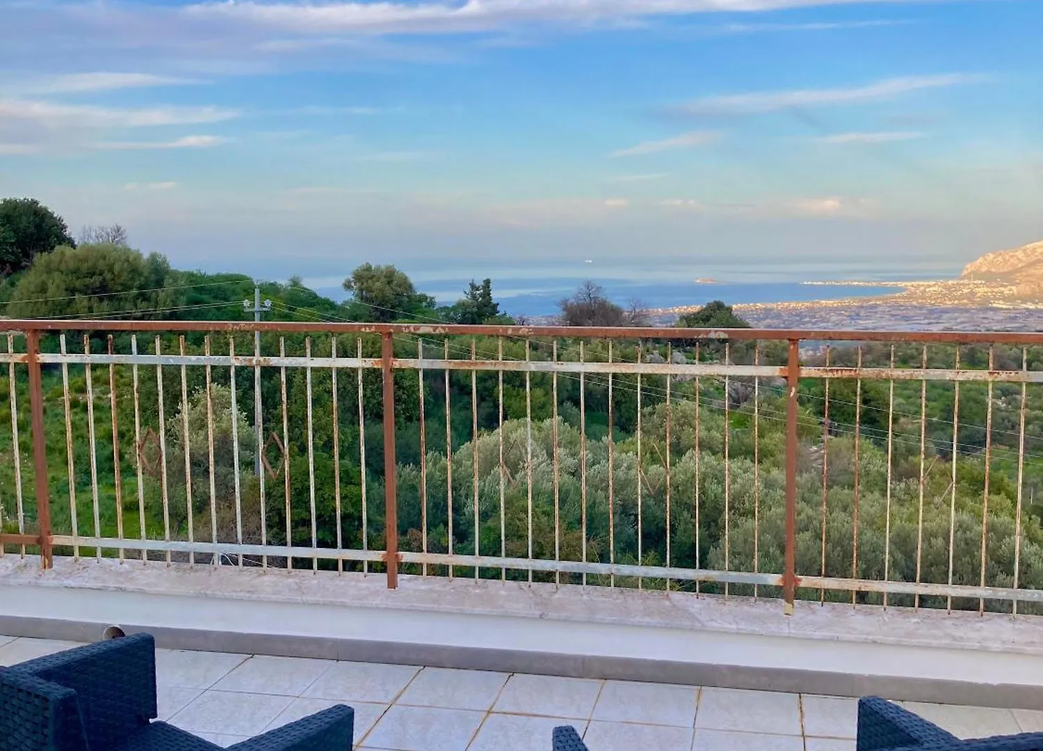 Villa Falco Carini 0*,  Italy
